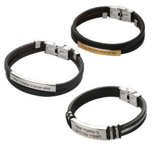BRAZALETE CON AMULETO