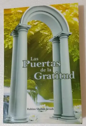 EN LAS PUERTAS DE LA GRATITUD